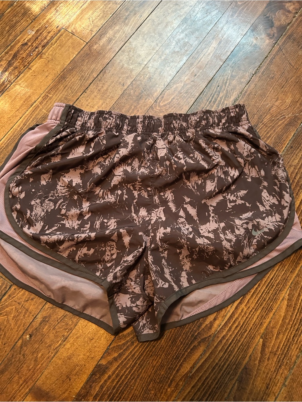 Nike Brown/mauve Printed Women's Athletic Shorts
